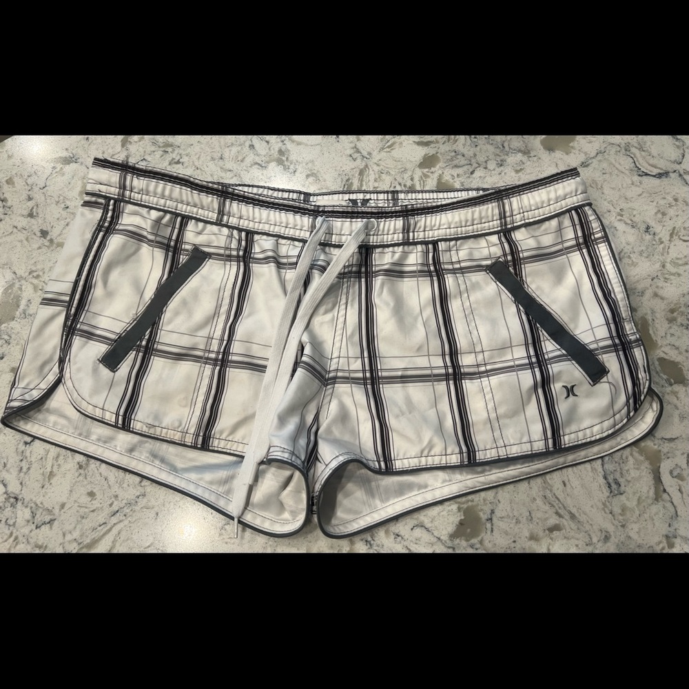 Hurley board shorts